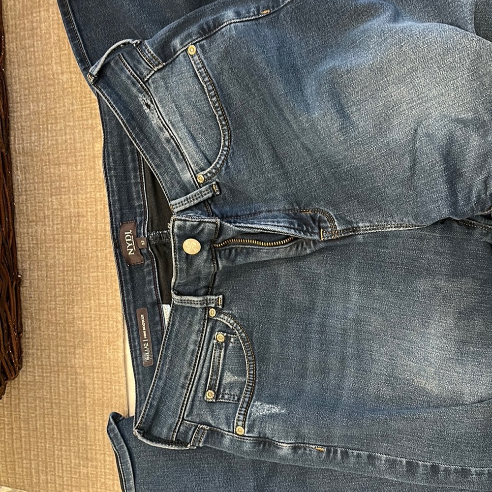 NYDJ Billie bootcut jeans 12